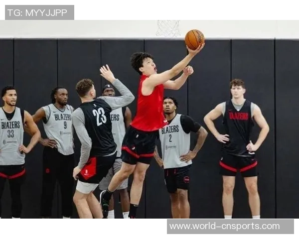 克林根防守能力备受重视球队下半场或将放弃小阵容策略 克林根防守能力备受重视球队下半场或将放弃小阵容策略