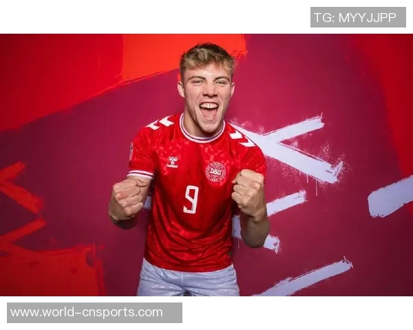 埃里克森称赞霍伊伦心理素质出色并努力工作曾遭不公对待 埃里克森称赞霍伊伦心理素质出色并努力工作曾遭不公对待