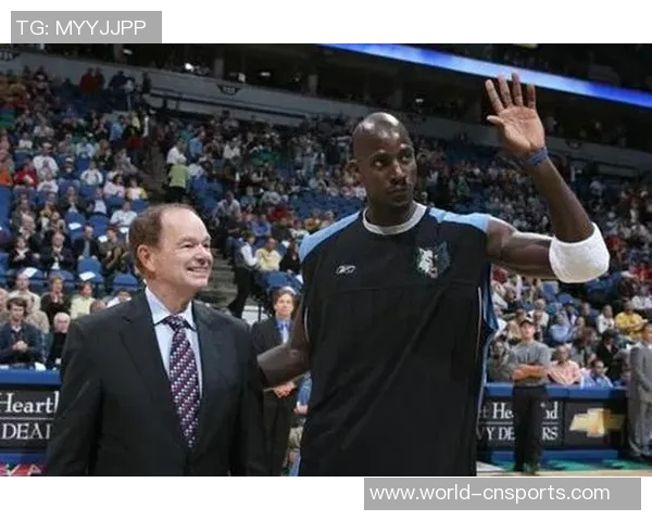 诗人桑德斯揭露基德矛盾心态球员与教练角色难以分清